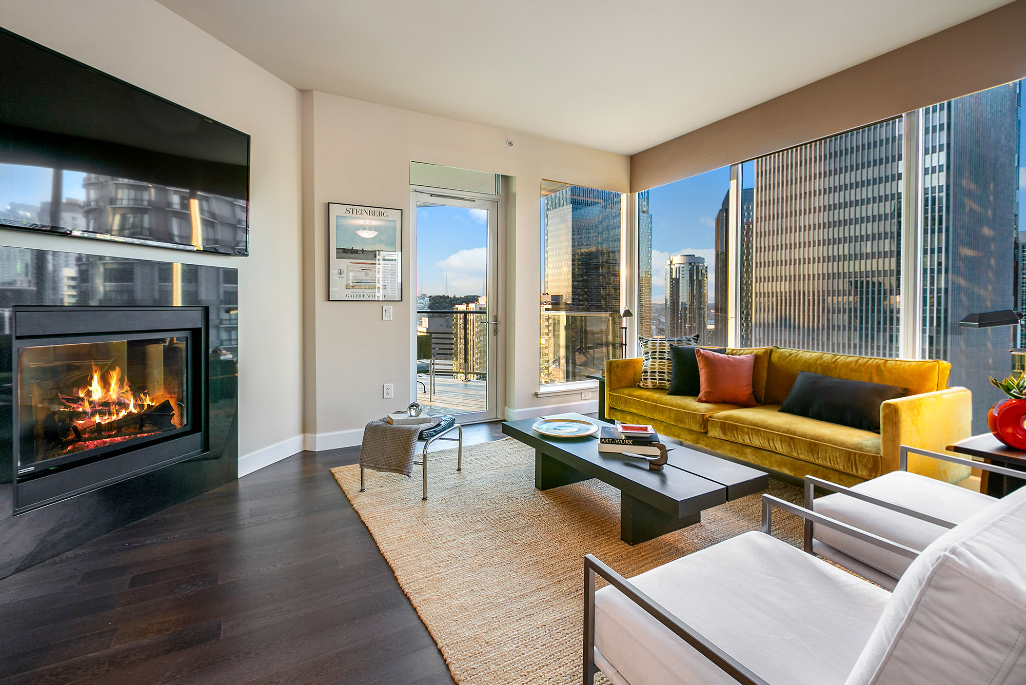 Property Photo: Living Room 1920 4th Ave 2208  WA 98101 