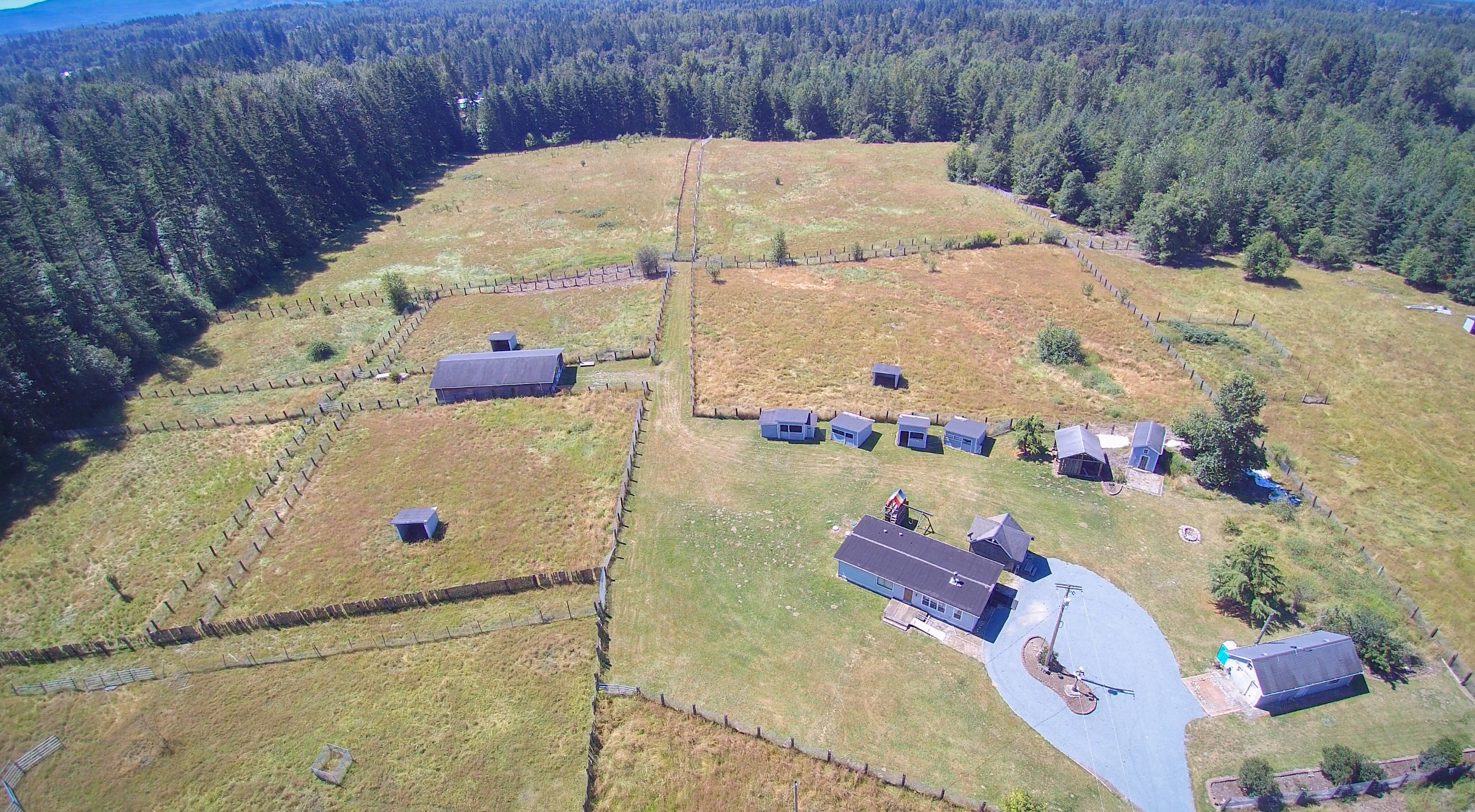 Property Photo:  11504 288th St E  WA 98338 