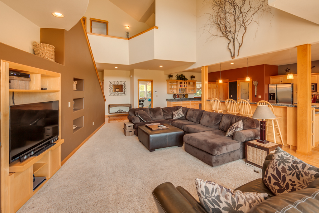Property Photo: Interior 6750 W Pole Lane WA 98264