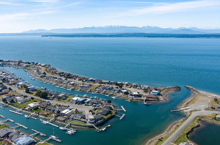 3719 Oceanside Drive  Greenbank WA 98253 photo View