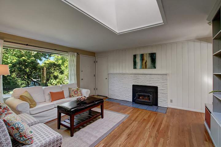 Property Photo: Living room 20904 80th Place W  WA 98026 