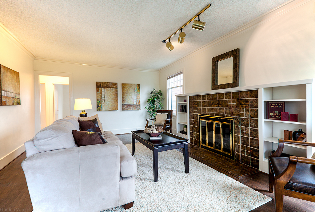 Property Photo: Living room 2835 Boyer Ave E  WA 98102 