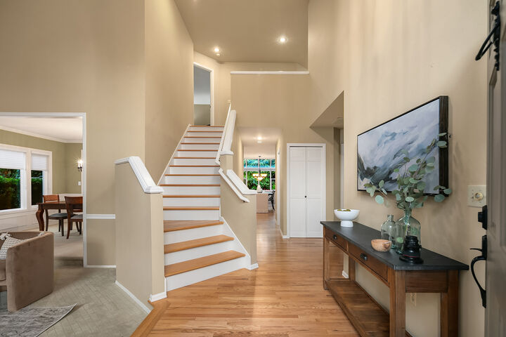 Property Photo:  15216 92nd Place NE  WA 98011 