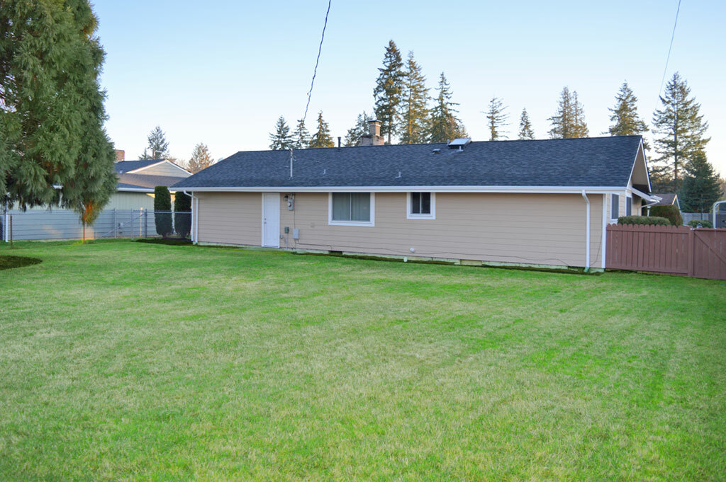 Property Photo:  1217 137th St S  WA 98444 