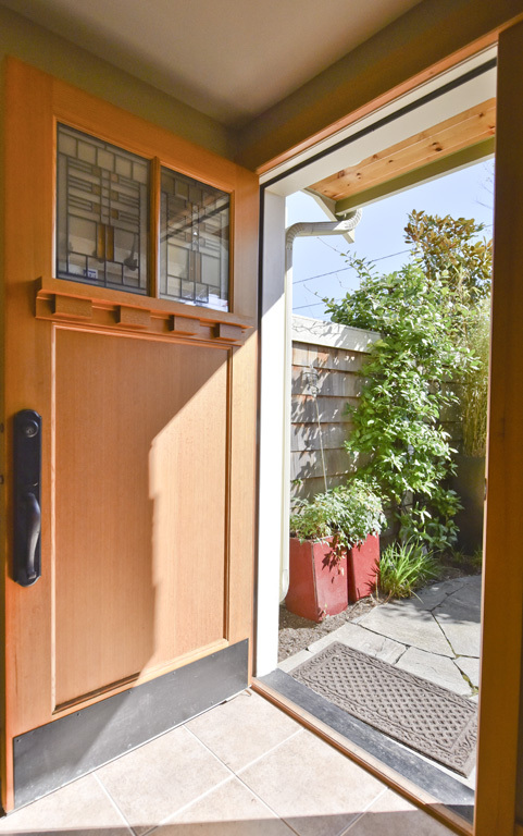 Property Photo: Entry & stairs 3906 NE 50th St  WA 98105 