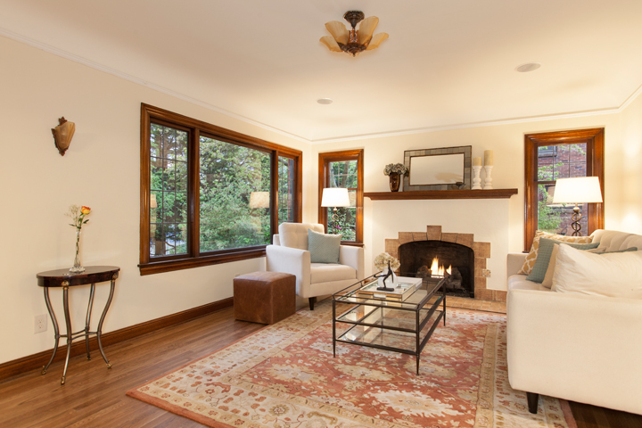 Property Photo: Living room 1409 2nd Ave N  WA 98109 