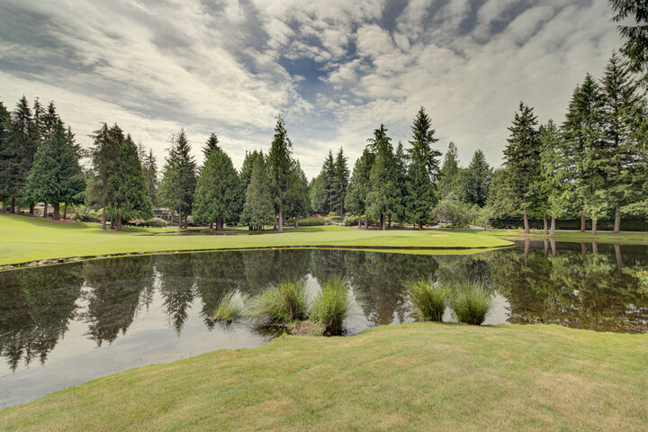 3010 Sahalee Dr W  Sammamish WA 98074 photo