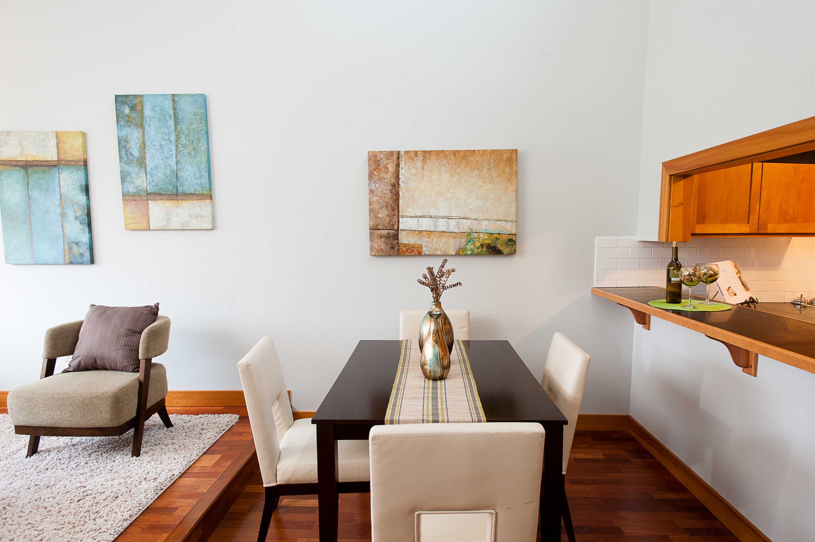 Property Photo: Living room/dining room 927 NW 51st St B  WA 98107 