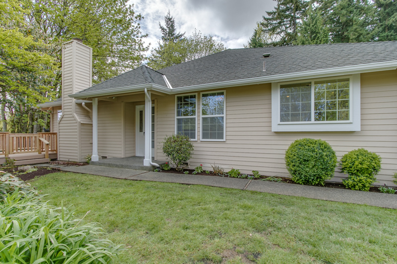Property Photo:  13522 NE 89th Ct  WA 98052 