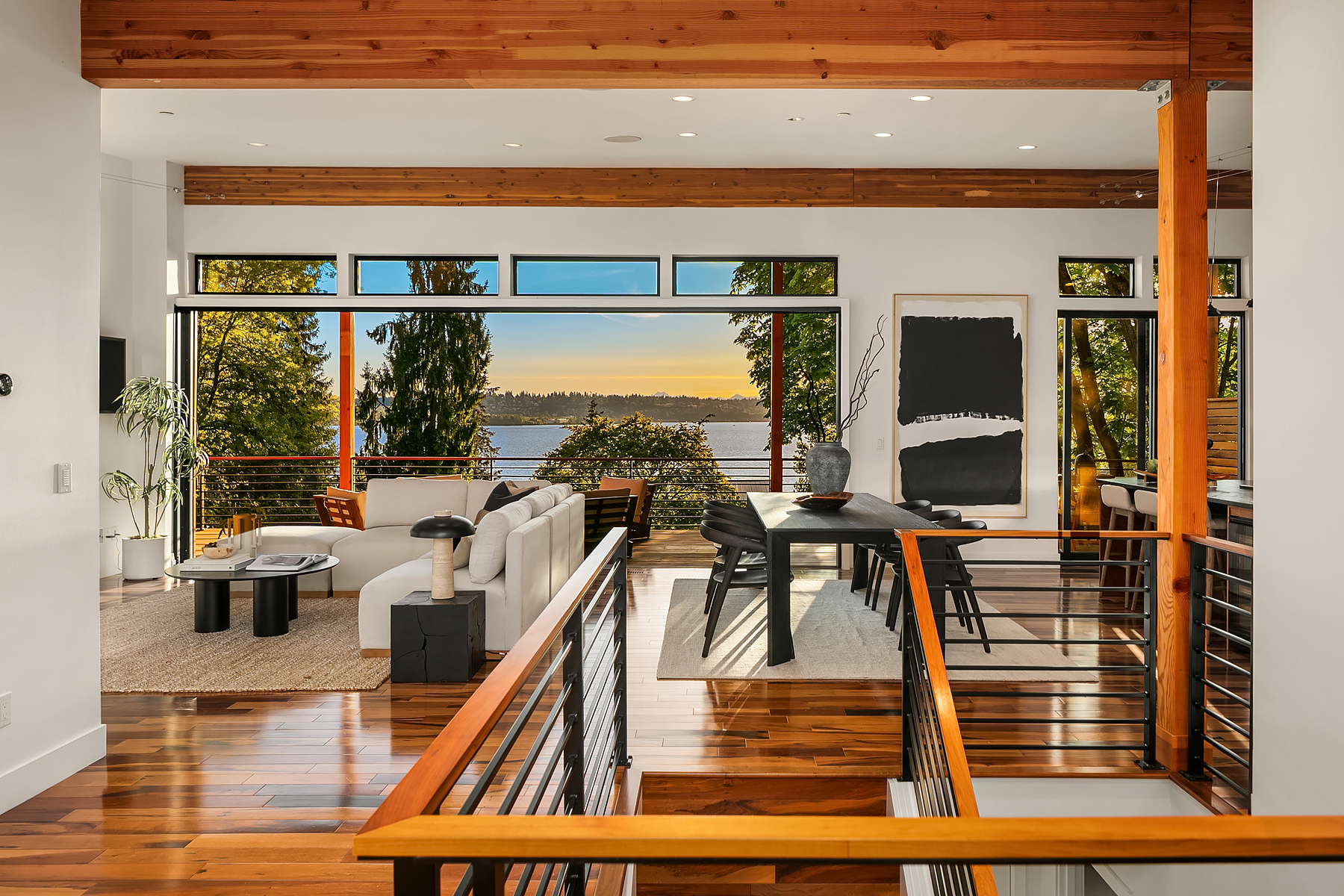Property Photo: 747 14th Avenue W WA 98033