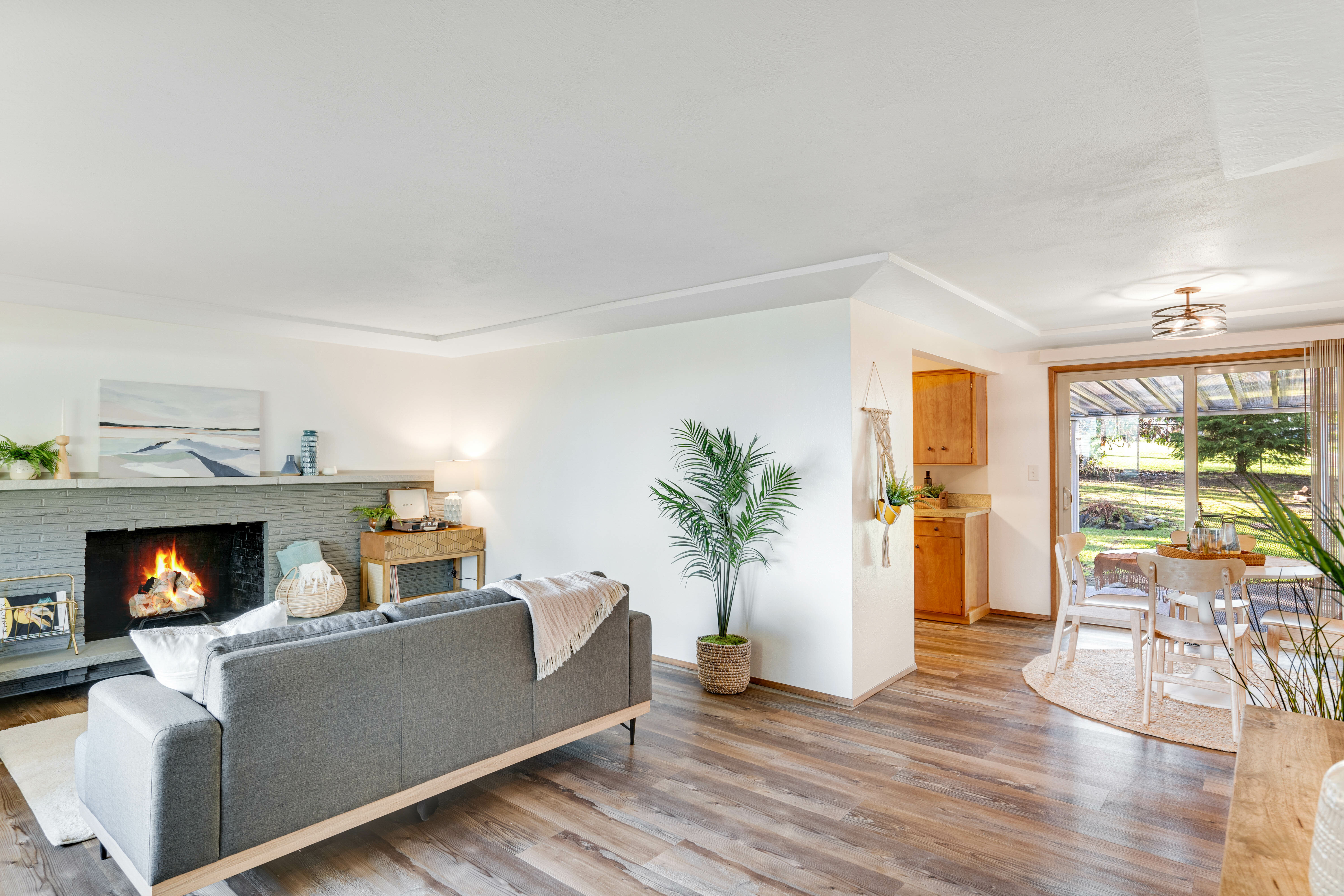 Property Photo: 1024 S Huson Street WA 98405