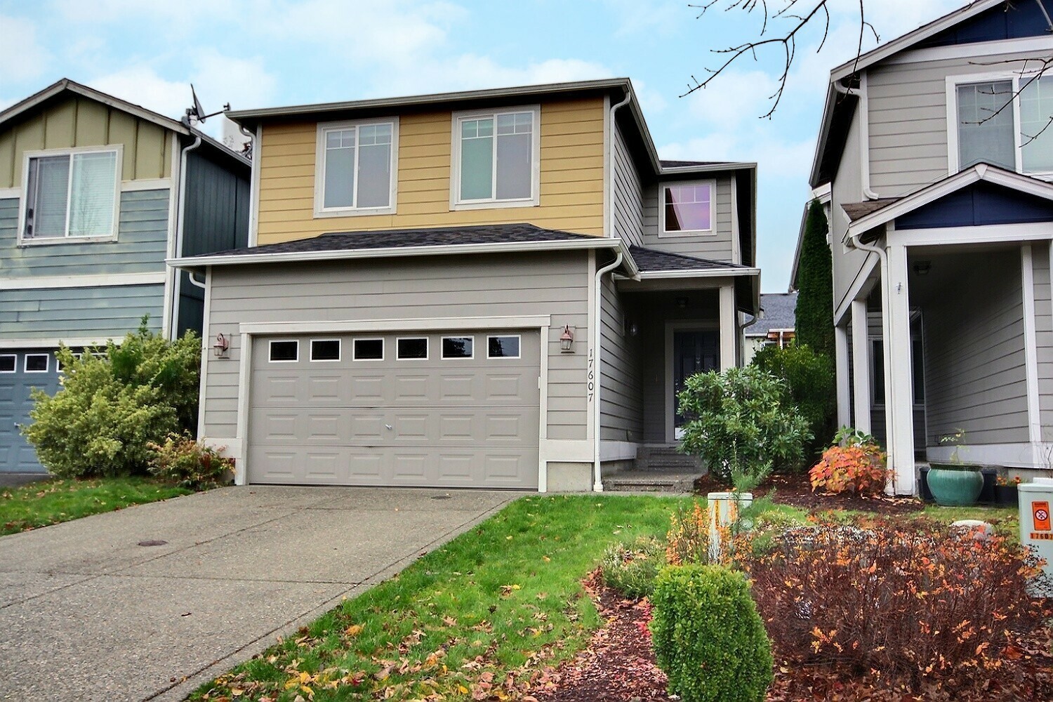 Property Photo:  17607 73rd Avenue Ct E  WA 98375 