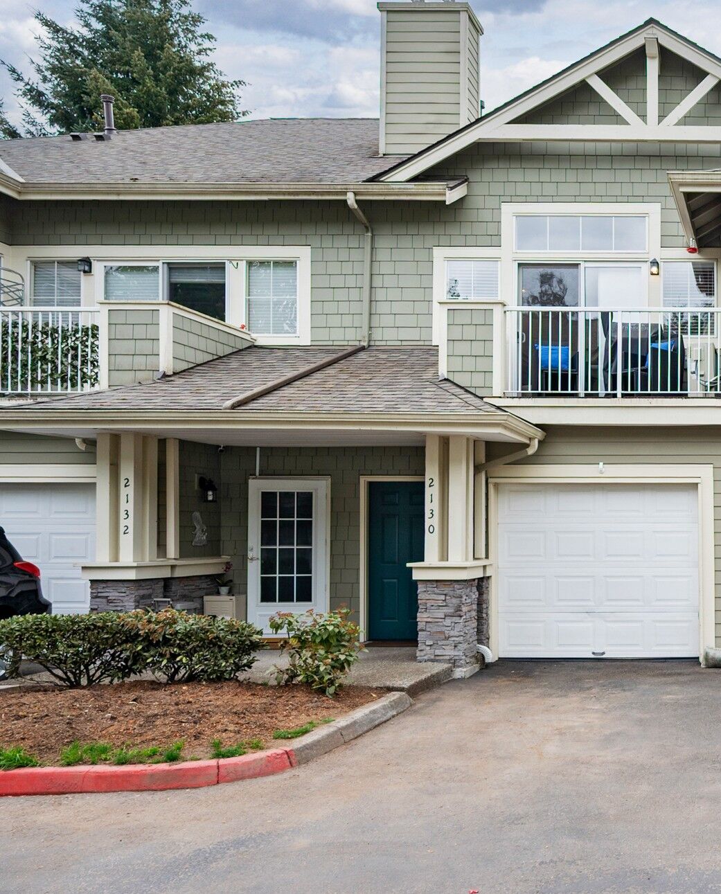 Property Photo: Entry 2130  Newport Way NW 7-4  WA 98027 