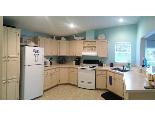 Property Photo: Kitchen 165 Polaris Blvd SW  WA 98569 