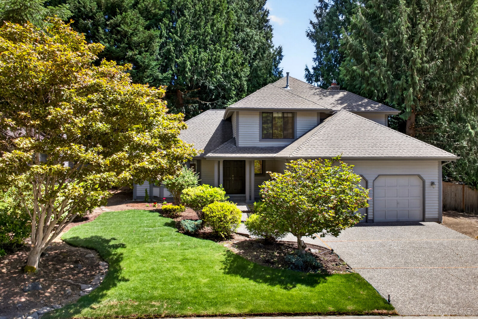 Property Photo: 13834 175th Place NE WA 98052