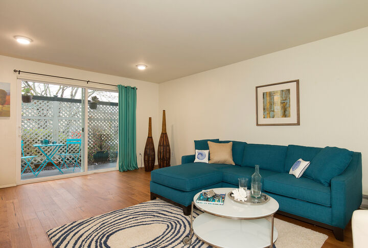 762 Hayes St 12  Seattle WA 98109 photo