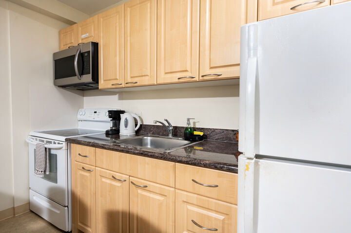 Property Photo:  229 Paoakalani Avenue 3105(Nuc)  HI 96815 