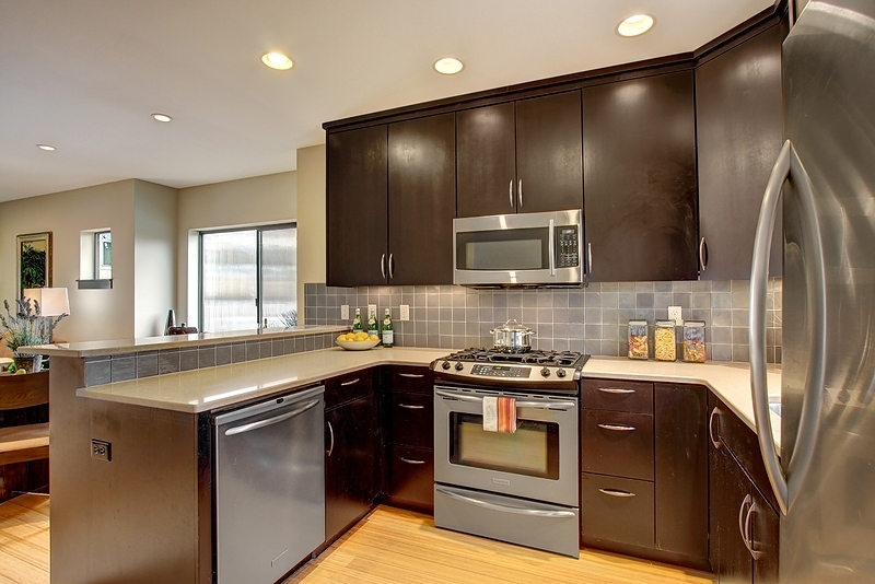 Property Photo: Kitchen 2022 A Franklin Avenue E WA 98102