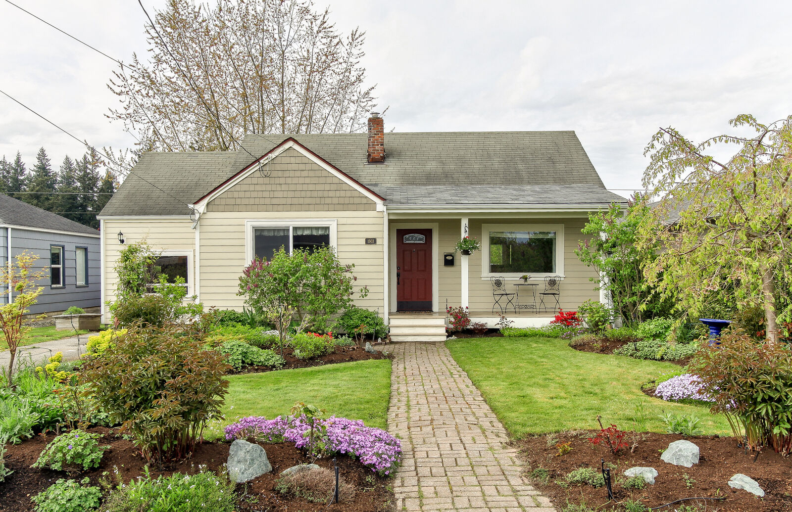 Property Photo:  1503 S 13th St  WA 98274 