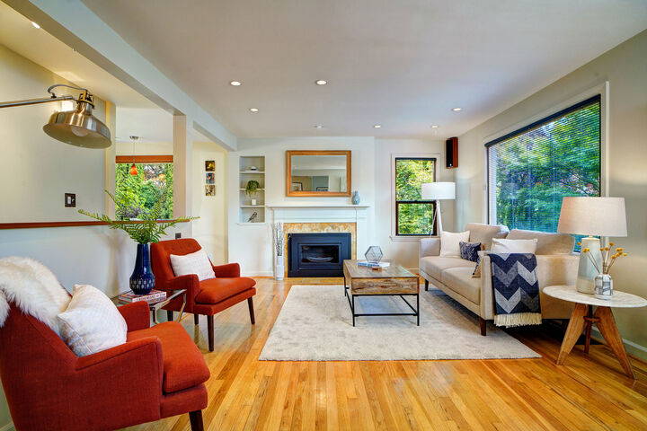 Property Photo:  6003 37th Avenue SW  WA 98126 