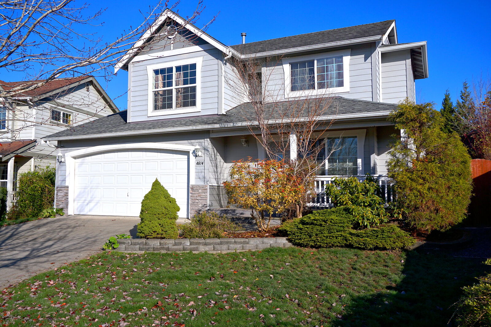 Property Photo: 4614 Bedford Ave WA 98226