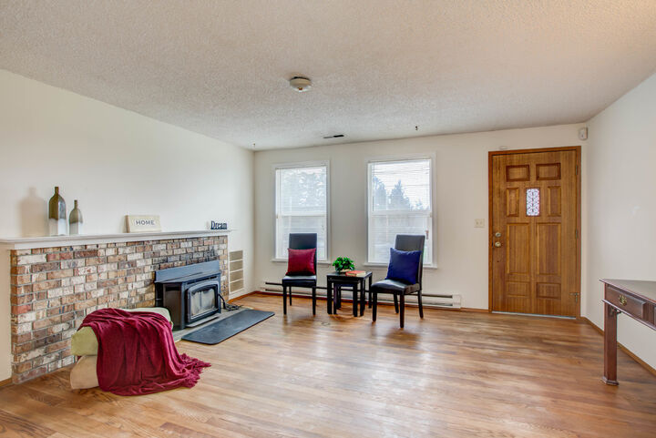 Property Photo: 1650 Stephen WA 98277