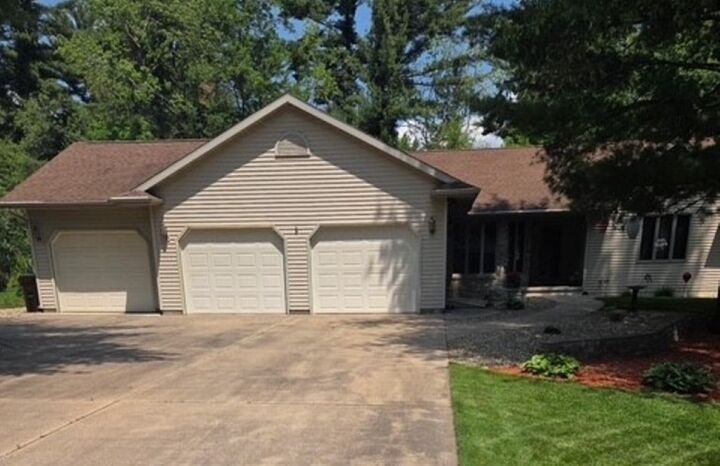 Property Photo: Exterior 4316 Pleasant View Drive WI 54481