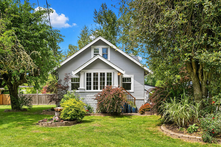 Property Photo: 8217 Mountain Avenue SE WA 98065