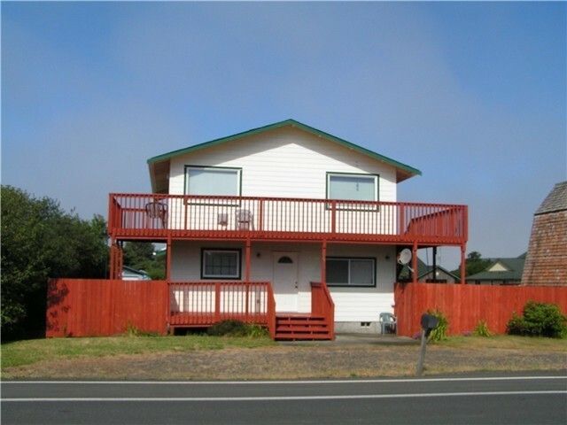 Property Photo:  513 Point Brown Ave NW  WA 98569 