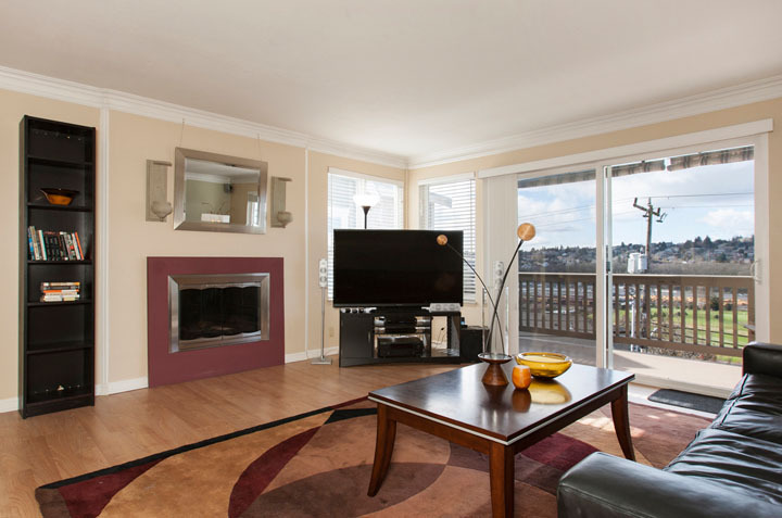 Property Photo: Living room 2552 14th Ave W 302  WA 98119 