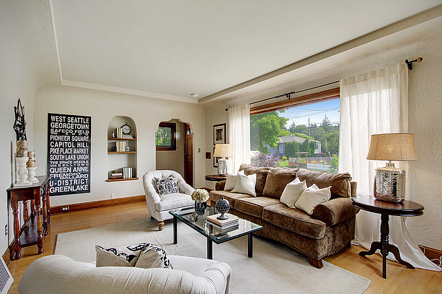 Property Photo: Living room 8247 Ashworth Ave N  WA 98103 