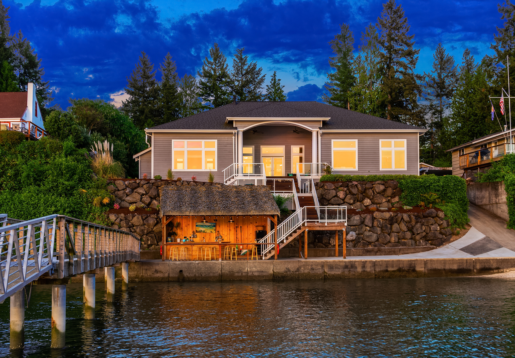 2409 Marine Dr  Bremerton WA 98312 photo