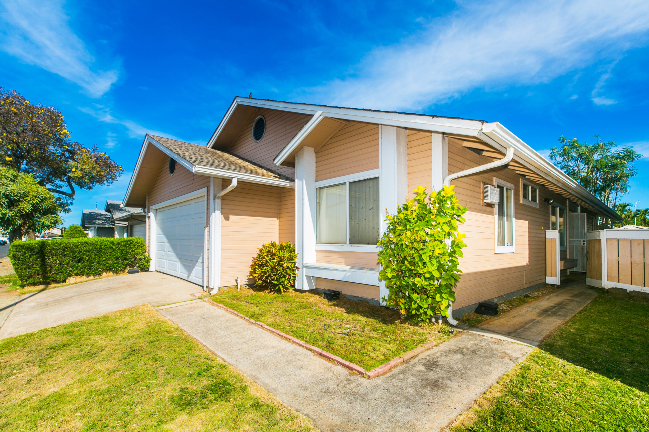 Property Photo: 91-1006 Wahineomao Place HI 96706