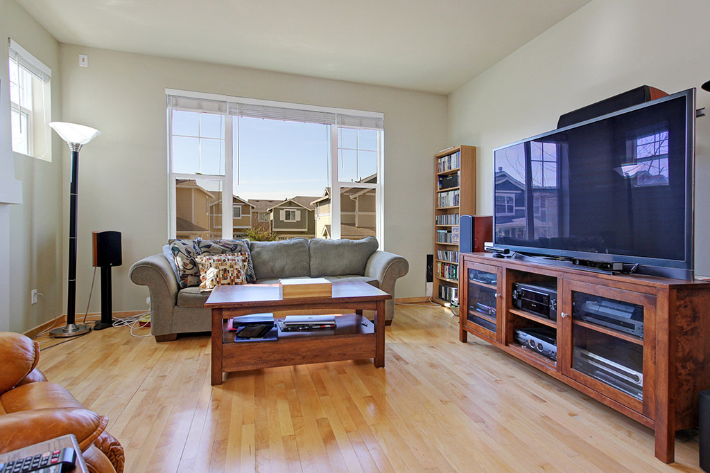 Property Photo: Inside..... 18828 144th Avenue NE  WA 98072 