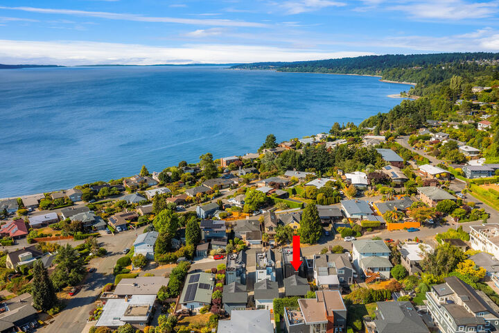 Property Photo:  2329 NW 99th Street  WA 98117 